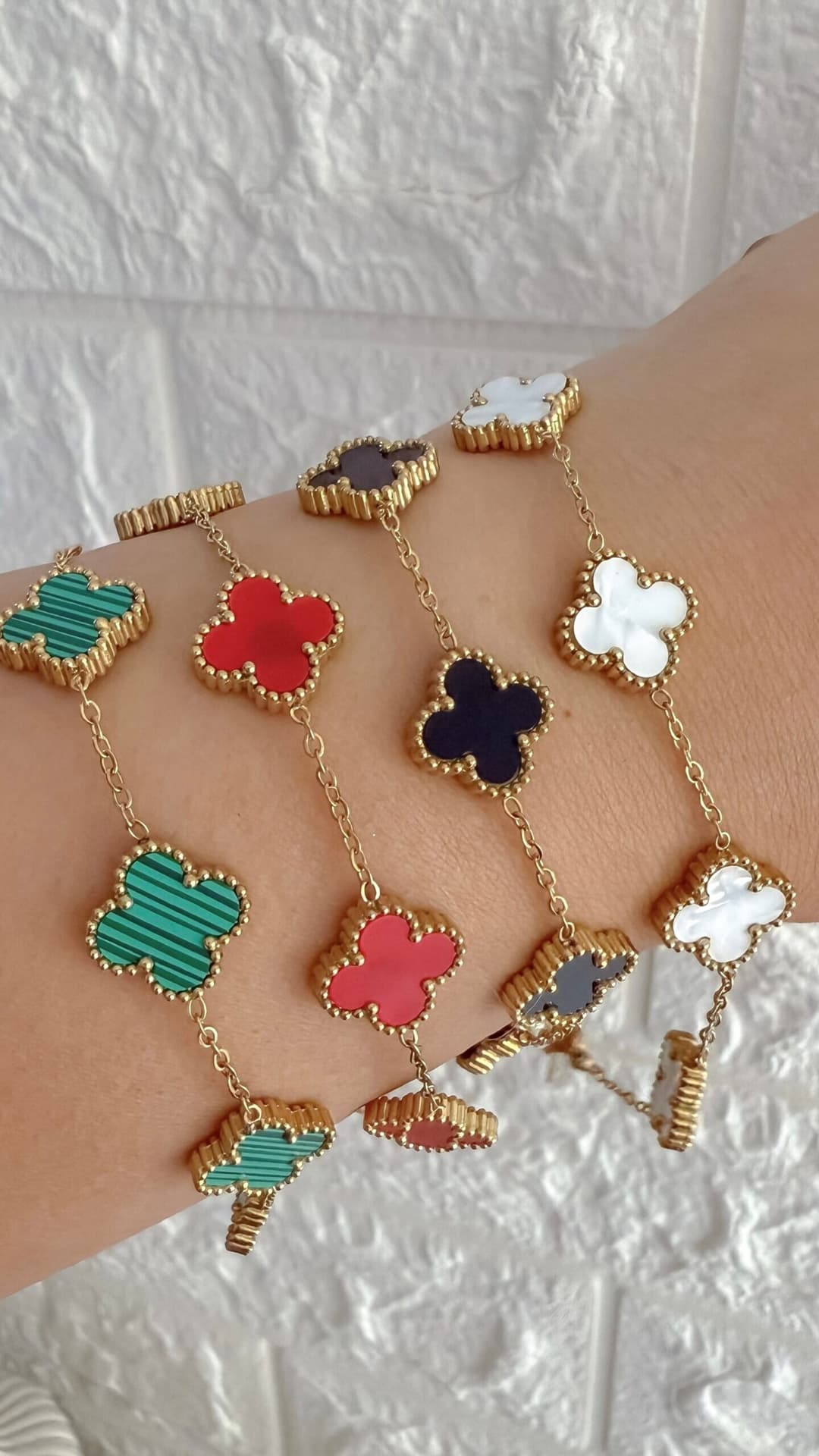 Pulsera trébol mediano rodio